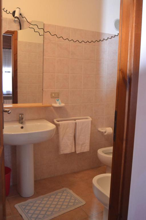 Trattoria Vecchio Mulino Niella Tanaro Bagian luar foto